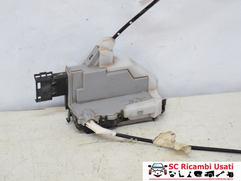 Serratura Posteriore Sinistra Peugeot 5008 9800624280 - 25062 Serratura Posteriore Sinistra Peugeot 5008 9800624280 - 25062