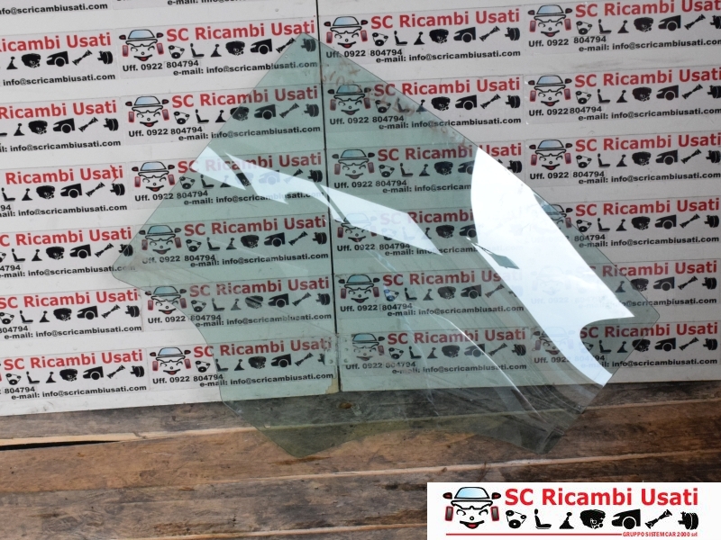 Vetro Posteriore Sinistro Alfa Giulietta  - 18020