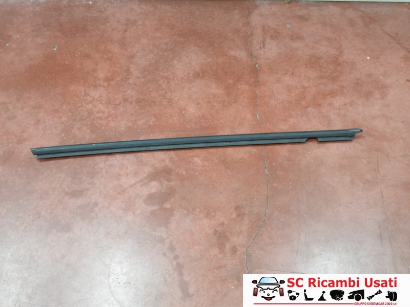 Raschiavetro Porta Sinistra Fiat Abarth 124 Spider 6000621472 6000635222 - 21391 Raschiavetro Porta Sinistra Fiat Abarth 124 Spider 6000621472 6000635222 - 21391