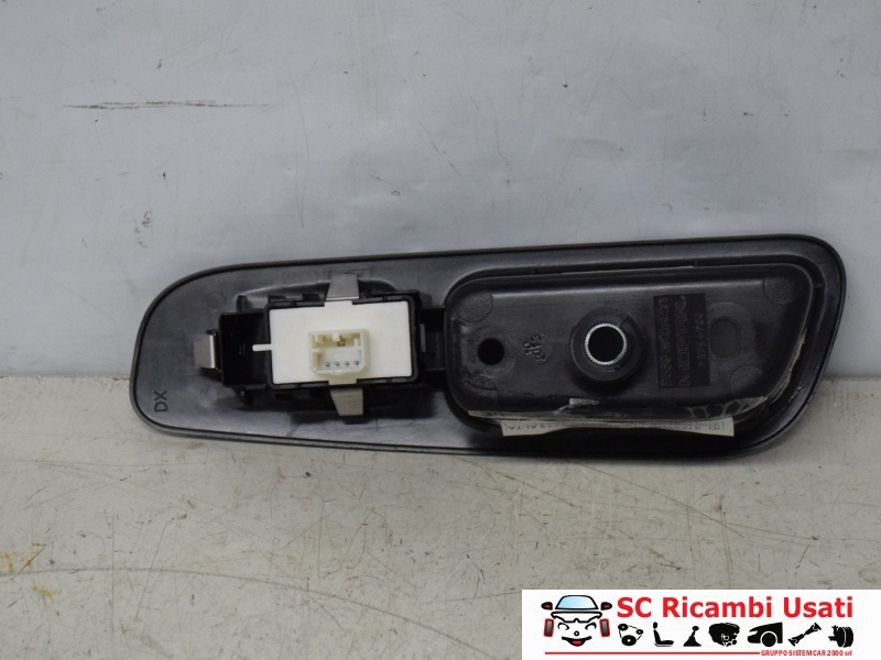 Pulsantiera Alzavetro Posteriore Dx Jeep Renegade 735603978 - 21557 Pulsantiera Alzavetro Posteriore Dx Jeep Renegade 735603978 - 21557