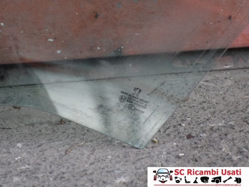 VETRO SCENDENTE ANTERIORE SINISTRO PEUGEOT 5008 1° Serie 9806046680 (09>)