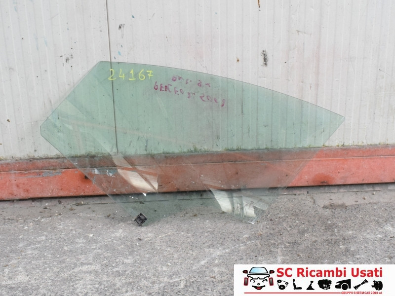 VETRO SCENDENTE ANTERIORE SINISTRO PEUGEOT 5008 1° Serie 9806046680 (09>)