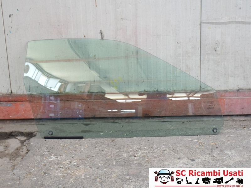 VETRO SCENDENTE ANTERIORE DESTRO FIAT Coupé 2° Serie 46305508 (96>00)
