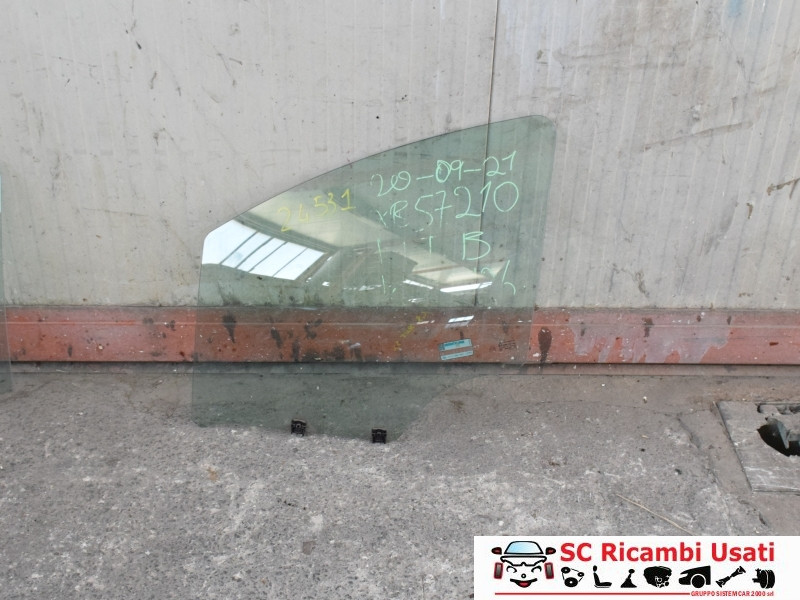 VETRO SCENDENTE ANTERIORE SINISTRO CITROEN C3 2° Serie (05>10)