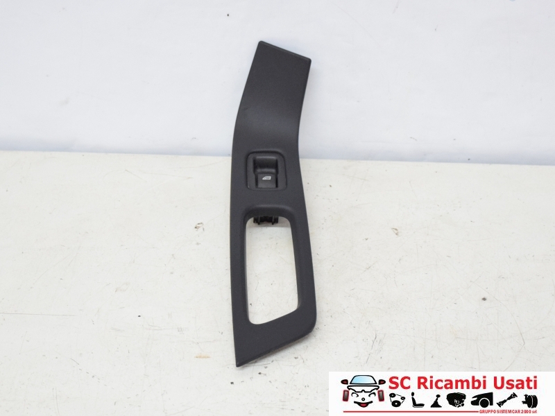 Pulsantiera Alzavetro Posteriore Destra Volvo V60 31272013 - 22708 Pulsantiera Alzavetro Posteriore Destra Volvo V60 31272013 - 22708
