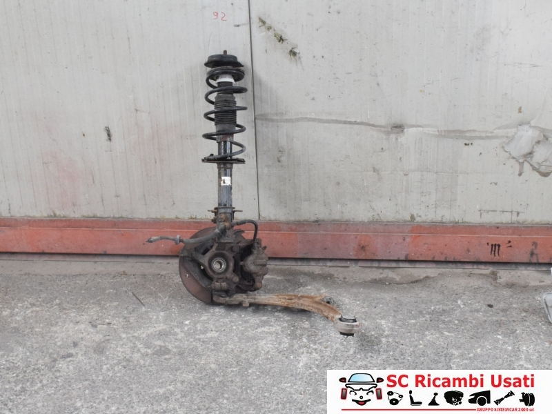 Mozzo Montante Anteriore Sinistro Lancia Y 1.2 - 23465 Mozzo Montante Anteriore Sinistro Lancia Y 1.2 - 23465