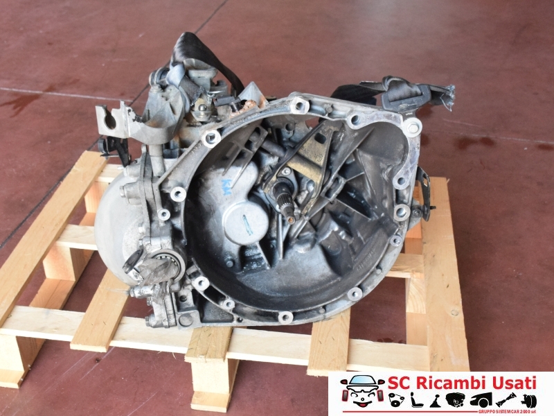 Cambio Manuale Lancia Phedra 2.2 Jtd 4HW Cambio Manuale Lancia Phedra 2.2 Jtd 4HW