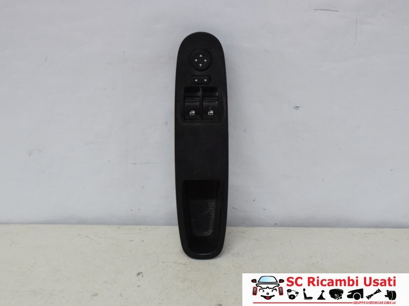 Pulsantiera Alzavetro Anteriore Sx Fiat Punto Evo 735500050 Pulsantiera Alzavetro Anteriore Sx Fiat Punto Evo 735500050