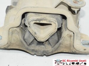 Supporto Motore Sinistro Fiat Punto Evo 55702833