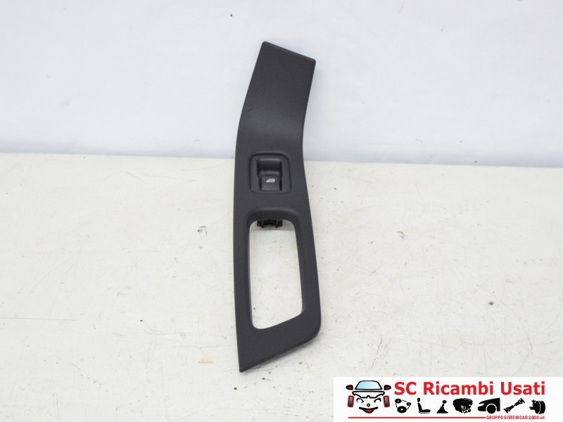 PULSANTE ALZAVETRO POSTERIORE DESTRO VOLVO V60 1° Serie 31272013 (10>18)