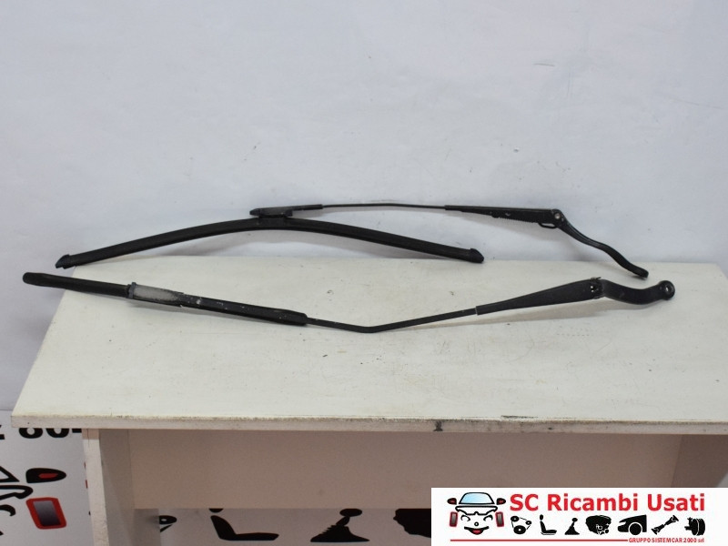 MOTORINO TERGICRISTALLO ANTERIORE OPEL Corsa D 5P 1° Serie 13182326 (06>)
