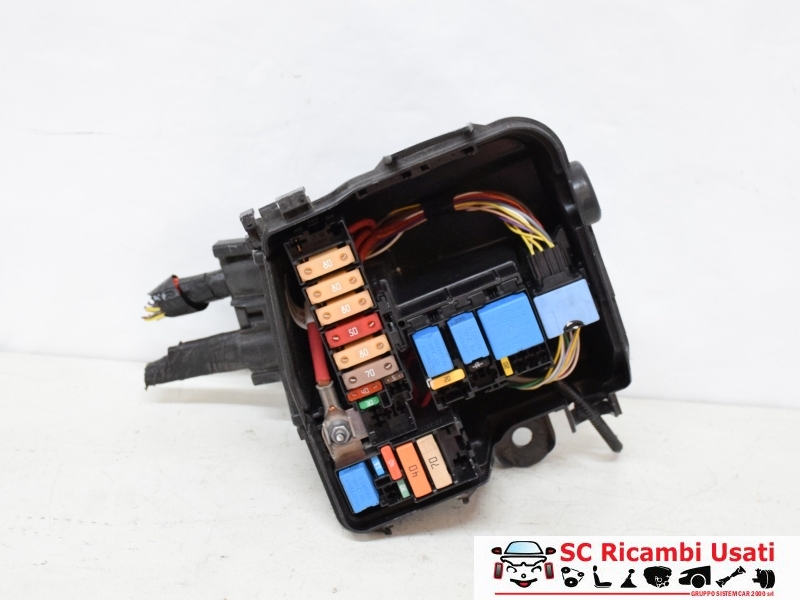 Centralina Portafusibili Renault Clio 4 403886782R - 18640 Centralina Portafusibili Renault Clio 4 403886782R - 18640