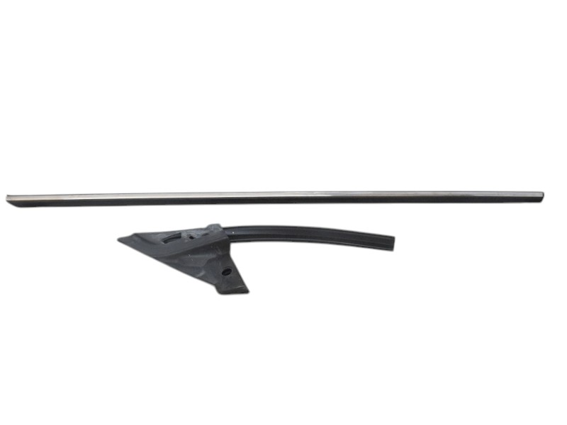 Raschiavetro Porta Destra Alfa Romeo Mito 50511586 - 23046 Raschiavetro Porta Destra Alfa Romeo Mito 50511586 - 23046