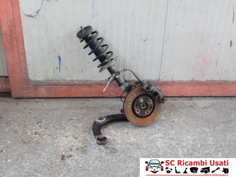 Mozzo Montante Anteriore Dx Peugeot 5008 1.6 Hdi  - 24137