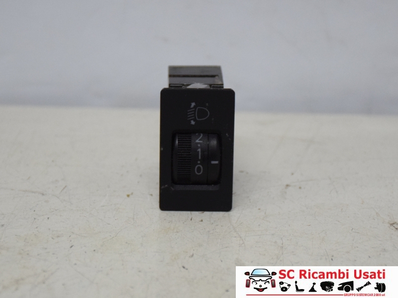 Comando Regolazione Altezza Fari Toyota Rav 4 8415220050 - 24210