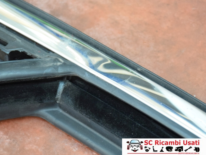 GUARNIZIONE PORTIERA ANTERIORE SINISTRA JEEP Compass Serie (16>)