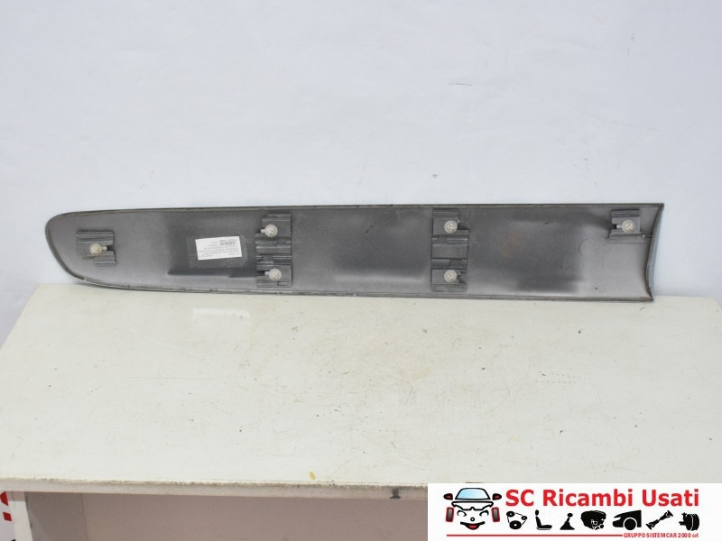 MODANATURA PORTA ANT SX TOYOTA Rav4 4° Serie 7507242100 (05>09)