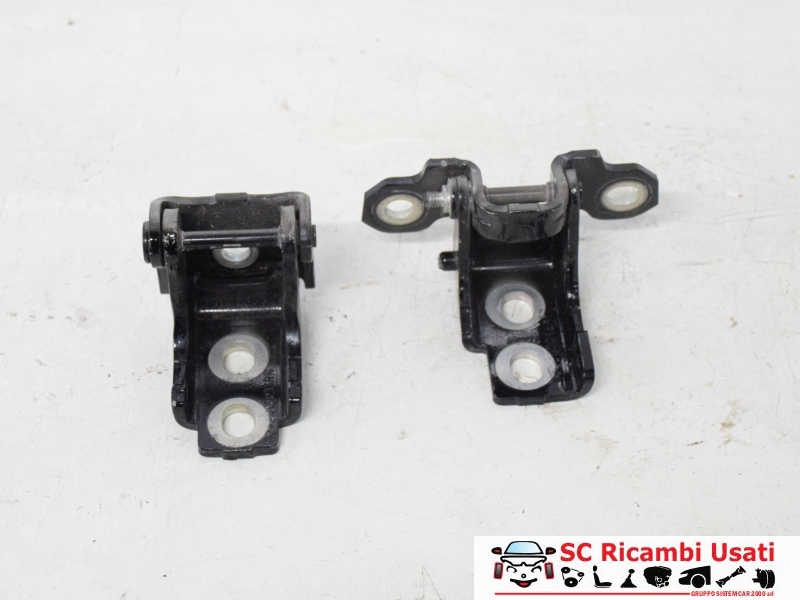 Cerniera Porta Posteriore Destra Renault Clio 4 804000016RF - 18810