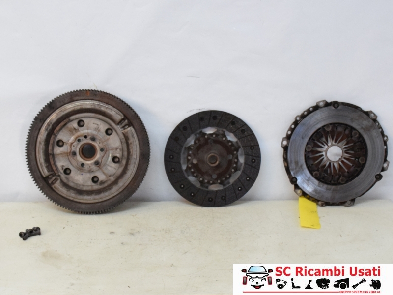 Kit Frizione E Volano Ds4 1.6 Hdi 9814068080 9678013980 - 20718 Kit Frizione E Volano Ds4 1.6 Hdi 9814068080 9678013980 - 20718