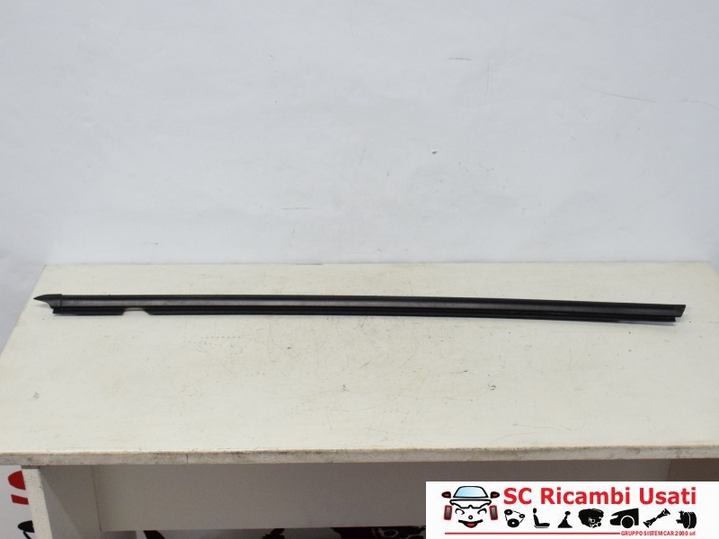 Raschiavetro Porta Destra 124 Spider 6000621471 6000635221 - 21695