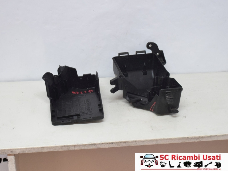 51822217 51822217 BOX CONTENITORE PORTA FUSIBILI LANCIA Delta 3° Serie diesel