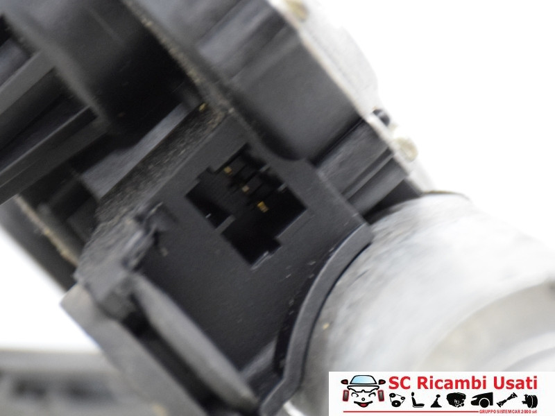 MOTORINO TERGICRISTALLO ANTERIORE FIAT Stilo Berlina 5P 46784996 (01>10)