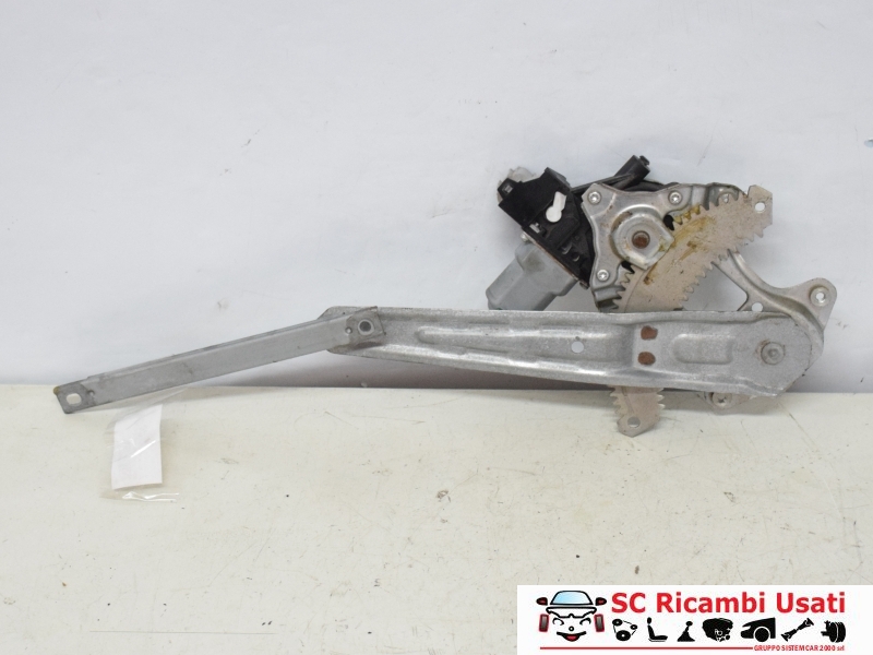 Alzavetro Posteriore Sinistro Nissan Juke 82730CV01C Alzavetro Posteriore Sinistro Nissan Juke 82730CV01C