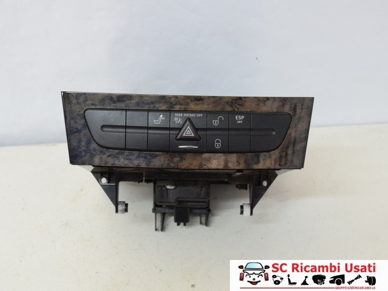 A2116800552 A2116800552 PULSANTE QUATTRO 4 FRECCE MERCEDES Classe E Berlina W211 diesel
