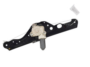 MOTORINO ALZAVETRO POSTERIORE DESTRA MERCEDES Classe E Berlina W211 A2117300246 (02>07)