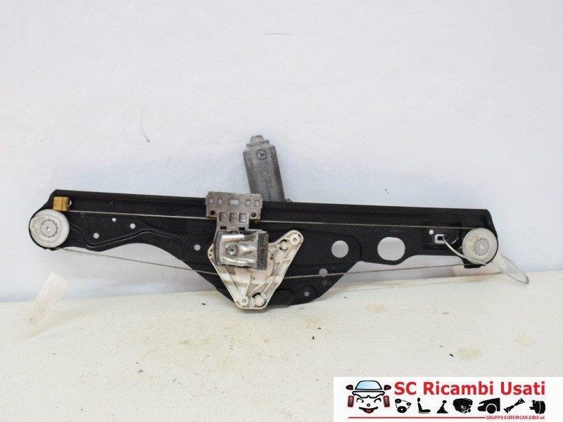 MOTORINO ALZAVETRO POSTERIORE DESTRA MERCEDES Classe E Berlina W211 A2117300246 (02>07)