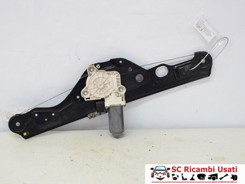 MOTORINO ALZAVETRO POSTERIORE DESTRA MERCEDES Classe E Berlina W211 A2117300246 (02>07)