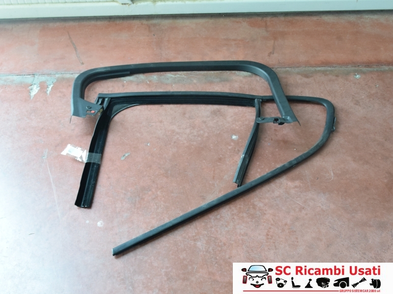 Guarnizione Posteriore Sinistra Alfa Romeo Stelvio 50555439 - 28973