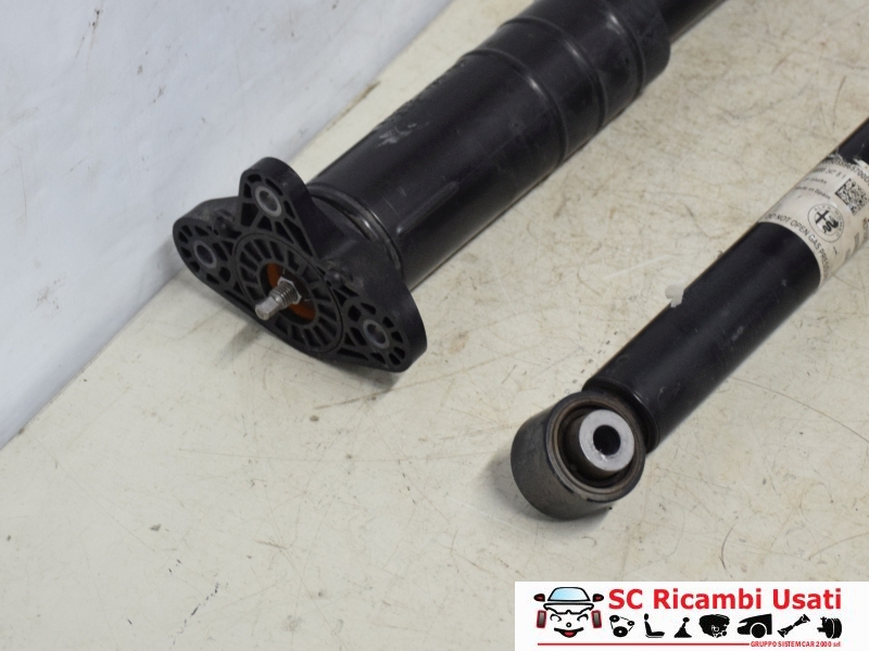 Ammortizzatori Posteriori Alfa Romeo Stelvio 50559657 50551259 - 29232 Ammortizzatori Posteriori Alfa Romeo Stelvio 50559657 50551259 - 29232