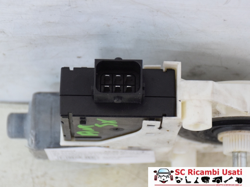 Alzavetro Anteriore Sinistro Alfa Romeo Giulia 71779153 - 30604 Alzavetro Anteriore Sinistro Alfa Romeo Giulia 71779153 - 30604