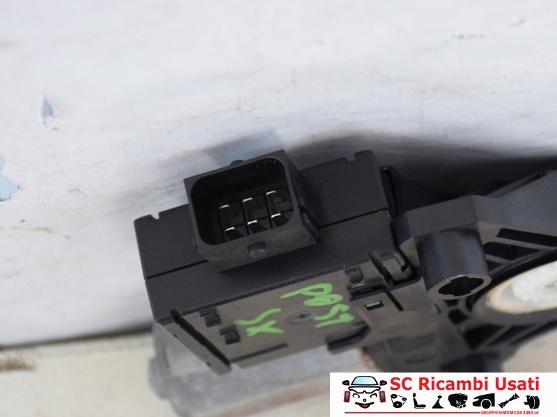 Alzavetro Posteriore Sinistro Alfa Romeo Giulia 71779159 - 30607