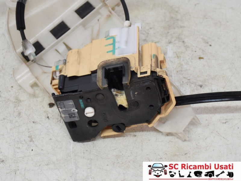 Serratura Posteriore Destra Alfa Romeo Giulia 50536547 - 30626 Serratura Posteriore Destra Alfa Romeo Giulia 50536547 - 30626