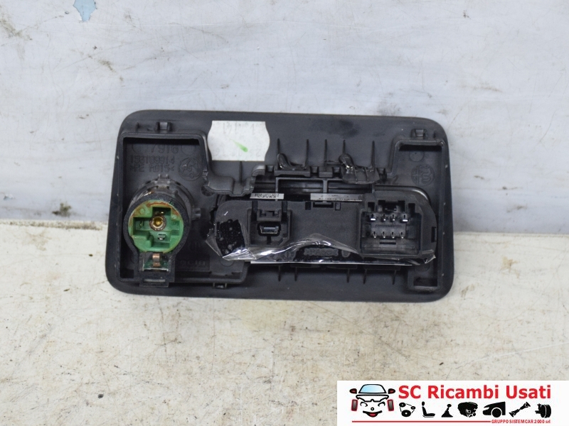 Presa Usb E Aux Alfa Romeo Giulia 156118210 - 30684
