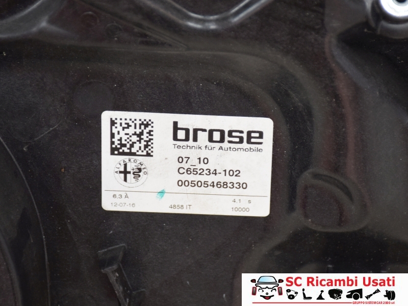 Alzavetro Anteriore Destro Alfa Romeo Giulia 50546833 - 30742