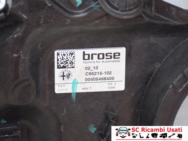 Alzavetro Anteriore Sinistro Alfa Romeo Giulia 50546840 - 30743 Alzavetro Anteriore Sinistro Alfa Romeo Giulia 50546840 - 30743