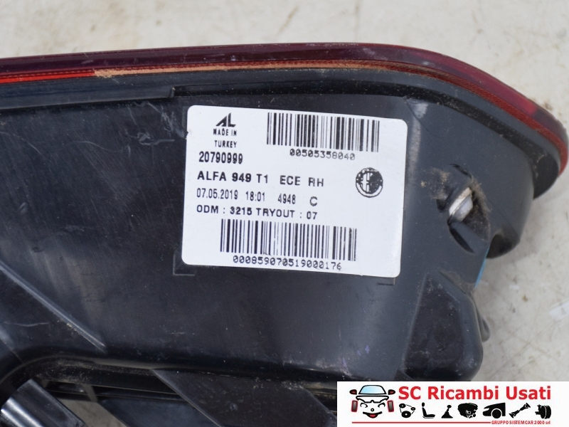 Fanale Posteriore Destro Alfa Romeo Stelvio 50532548 - 30816 Fanale Posteriore Destro Alfa Romeo Stelvio 50532548 - 30816