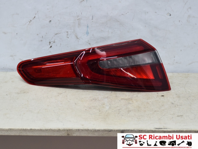 Fanale Posteriore Sinistro Alfa Romeo Stelvio 50535808 - 30833