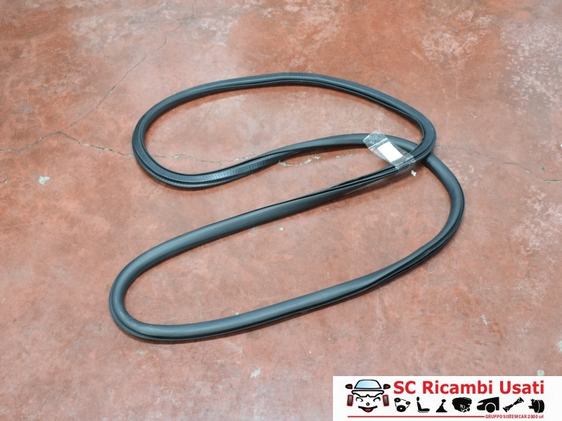 GUARNIZIONE PORTIERA POSTERIORE SINISTRA ALFA ROMEO Stelvio Serie (949_) 6000627087 (16>)