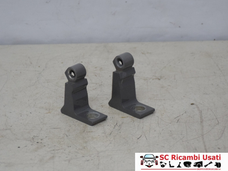 CERNIERA PORTELLO POSTERIORE SX AUDI Q2 Serie (GAB) 8X0831403E (16>)