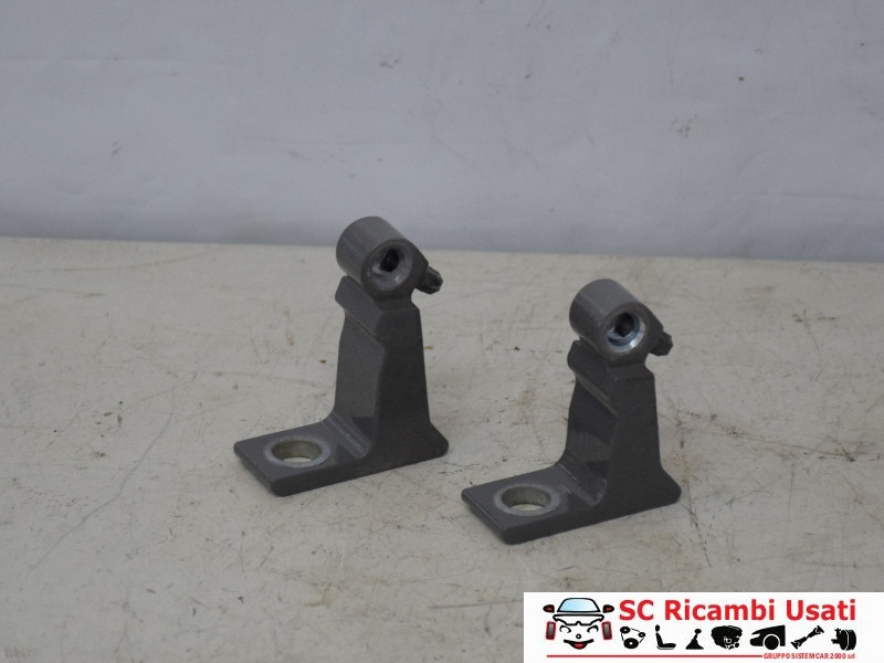 CERNIERA PORTELLO POSTERIORE DX AUDI Q2 Serie (GAB) 8X0831404E (16>)