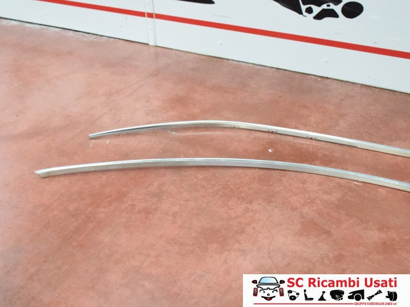 RIVESTIMENTO MONTANTE ANTERIORE SX E DX AUDI A4 Serie B8 (8K2) 8K9853704AL (07>16)