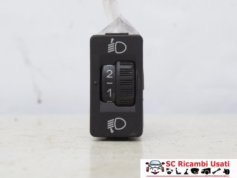 PULSANTE REGOLAZIONE ALTEZZA FARI CITROEN C3 2° Serie 96661868XT (05>10)