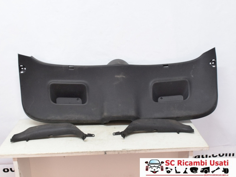RIVESTIMENTO PLASTICA INTERNO PORTELLONE POST CITROEN C3 2° Serie 9683551180 (05>10)