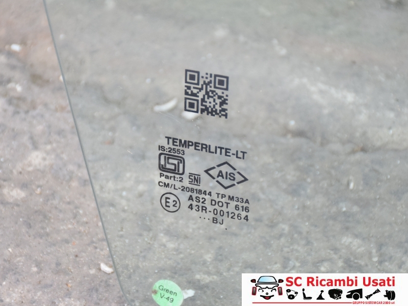 Vetro Anteriore Destro Suzuki Baleno 84501M68P00000 - 29824 Vetro Anteriore Destro Suzuki Baleno 84501M68P00000 - 29824