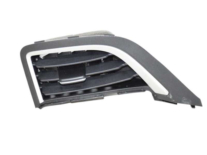 Diffusore Aria Destro Suzuki Baleno 7361068P00 - 31327 Diffusore Aria Destro Suzuki Baleno 7361068P00 - 31327