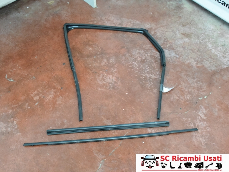 Guarnizione Porta Posteriore Sx Suzuki Baleno  - 31358